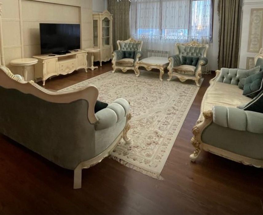 Комплект мягкой мебели