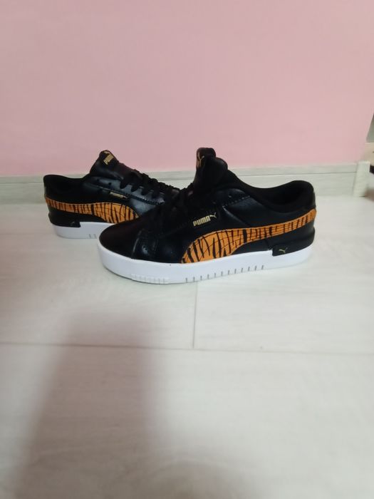 Pantofi sport Puma piele soft foam