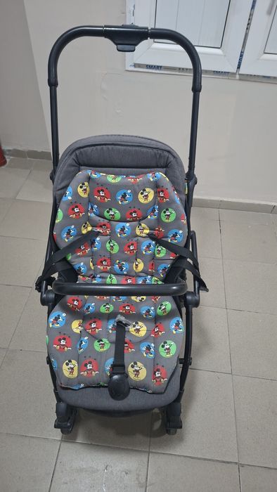 Прогулочная коляска в хорошем состоянии