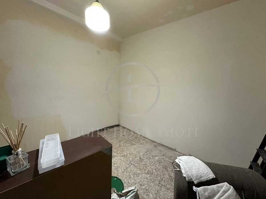 Продава се Тристаен апартамент в Пловдив, Център - 75 кв.м за 2760 €/кв.м - Снимка #4