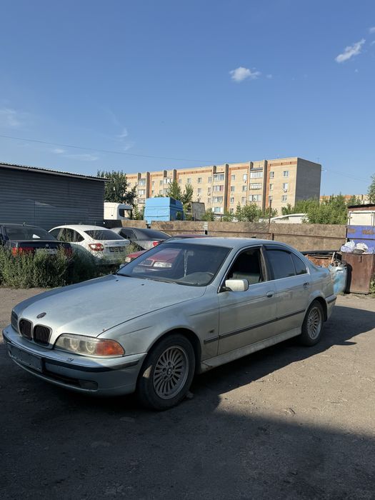 Продам е39 2.5обьем