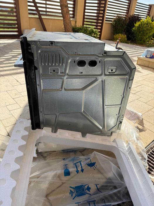 Cuptor electric whirlpool