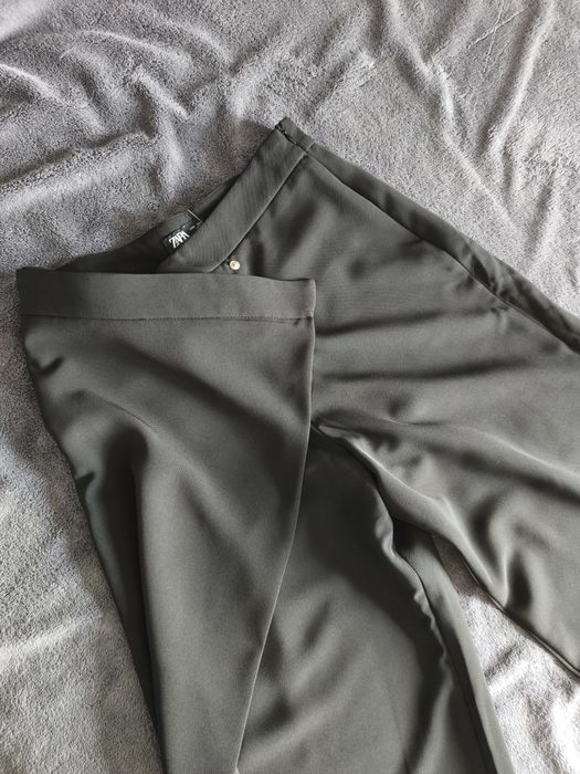 Pantaloni moderni Paero mărimea S