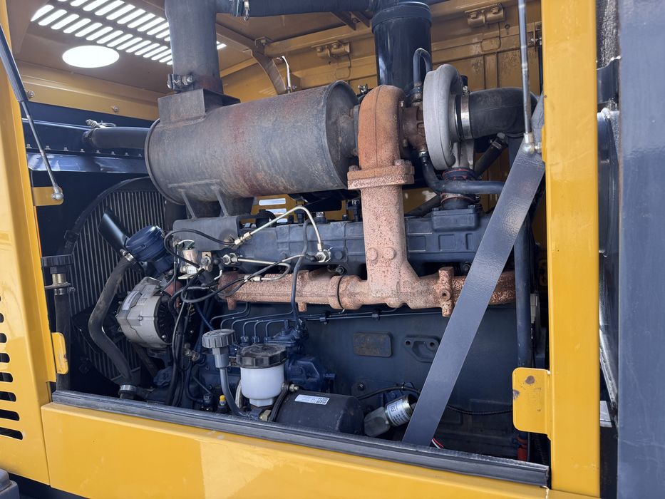 LV300 погрузчик фронтальный