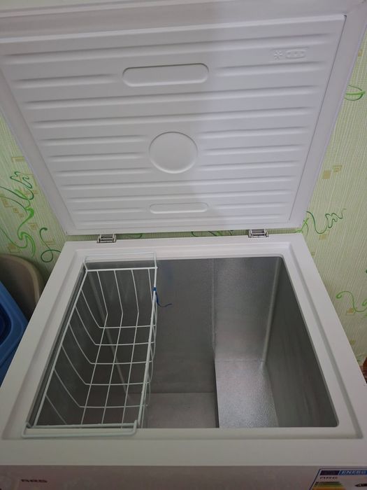 Холодильник 140 обьем
