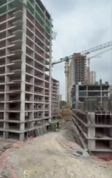 Новостройка 1 комнатная в центре города рассмотрим варианта рассрочки