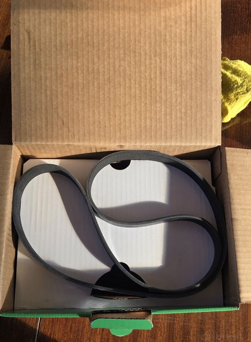 Комплект пистов ремък форд