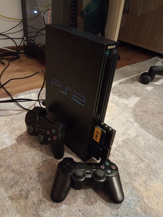 PlayStation 2 gata modat refurbished  aprox 30 jocuri la alegere