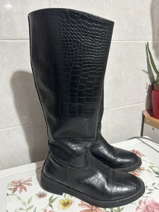 Ботуши по модел на Zara