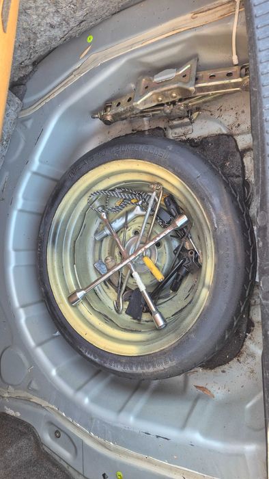 Митсубиши Лансер 1.5 Бензин