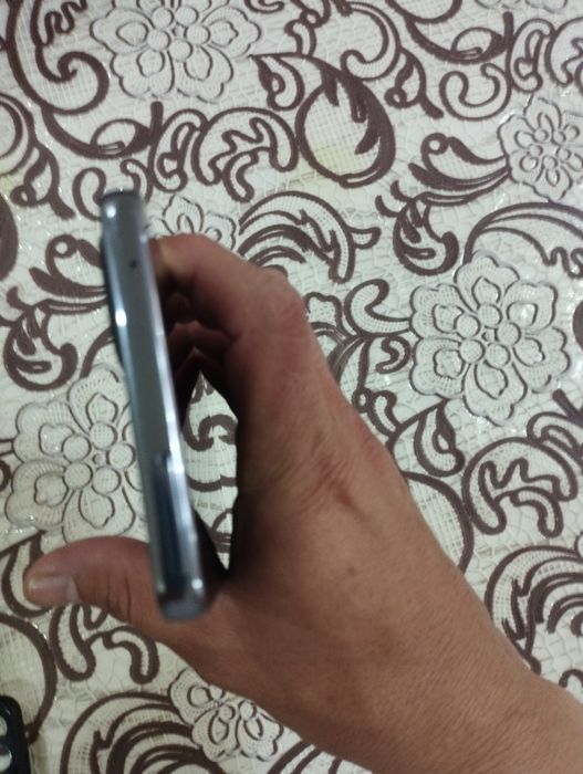 Samsung A73 sotiladi holati idial