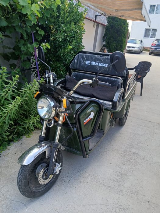 Vând triciclu electric SAIGE – benă mare, 2 locuri