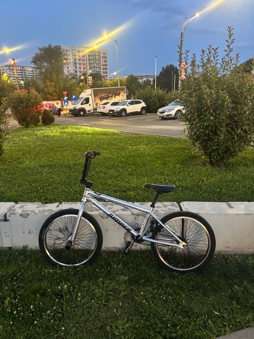 Vand bicicleta stare perfecta BMX JUMPER