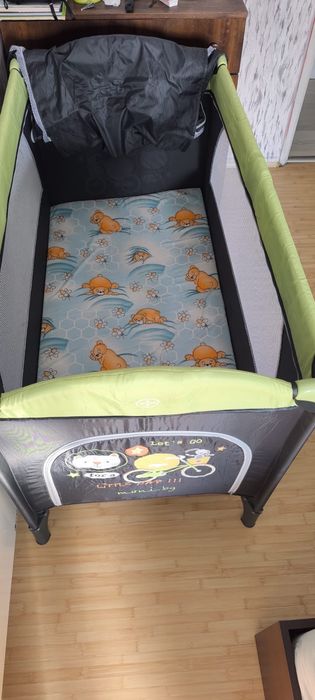 Бебешка сгъваема кошара