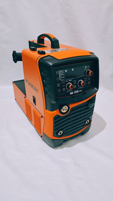 Сварочный полуавтомат Jasic (N214II).