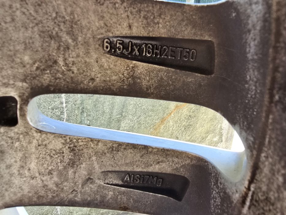 Jante originale Volkswagen + cauciucuri de vara 205/55 R16