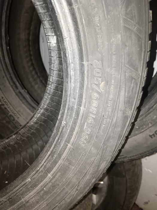 4бр Гуми, тип всесезонни