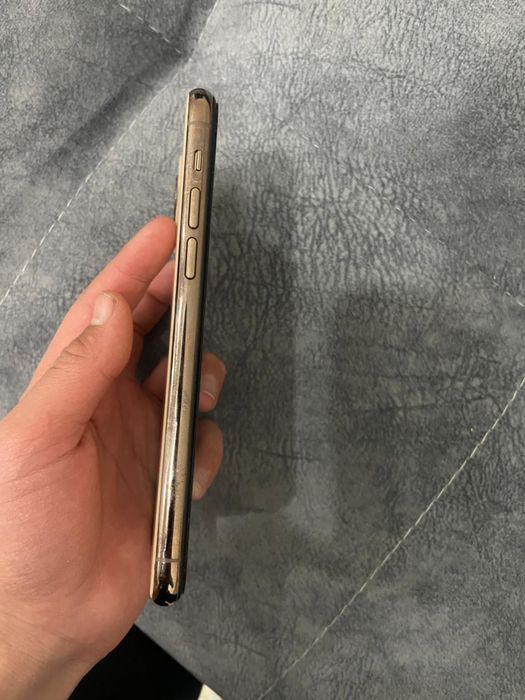 Айфон 11 про 256гб срочна обмен естт