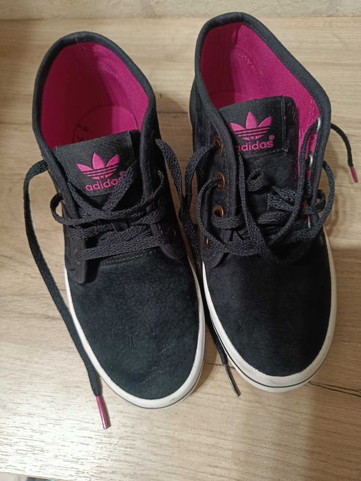 Дамски маратонки adidas