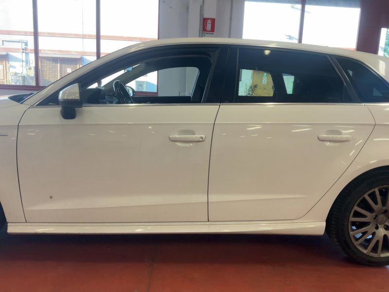 Audi A3 Sportback 1.6 TDI Admired 2015