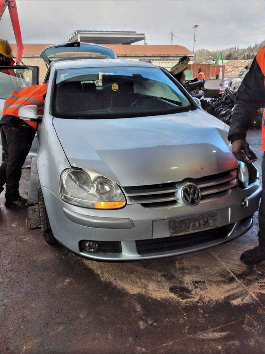vw golf 5  1.6/1.6fsi/ 1.9/2.0tdi на части