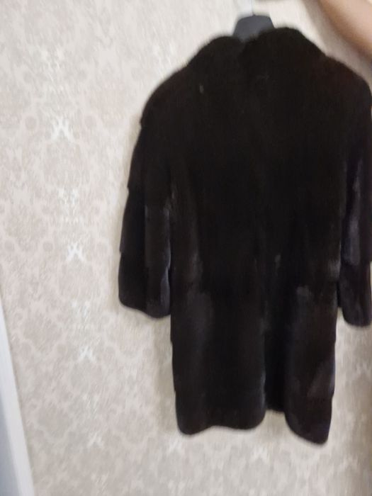 Продам шубу норковую. BLACKGLAMA.