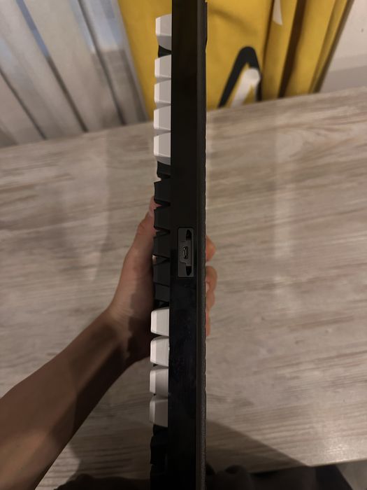 Клавиатура logitech g pro clicky blue switch