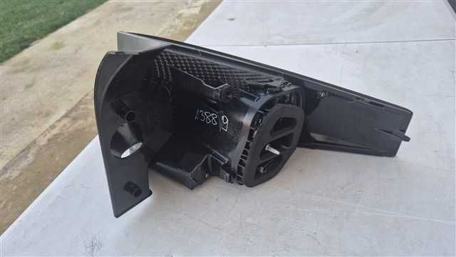 Stop Lampa stanga pe aripa Dacia Duster 3 an 2024  cod 265559174R