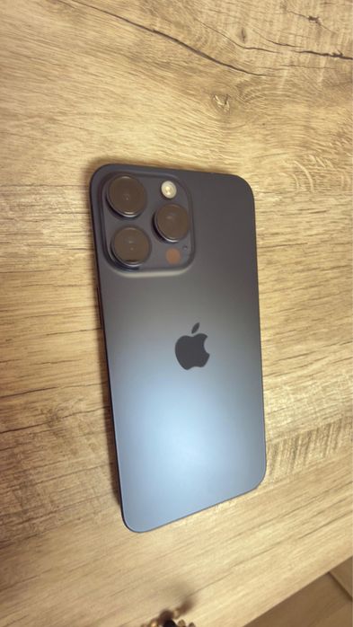 Iphone 15 pro max esim