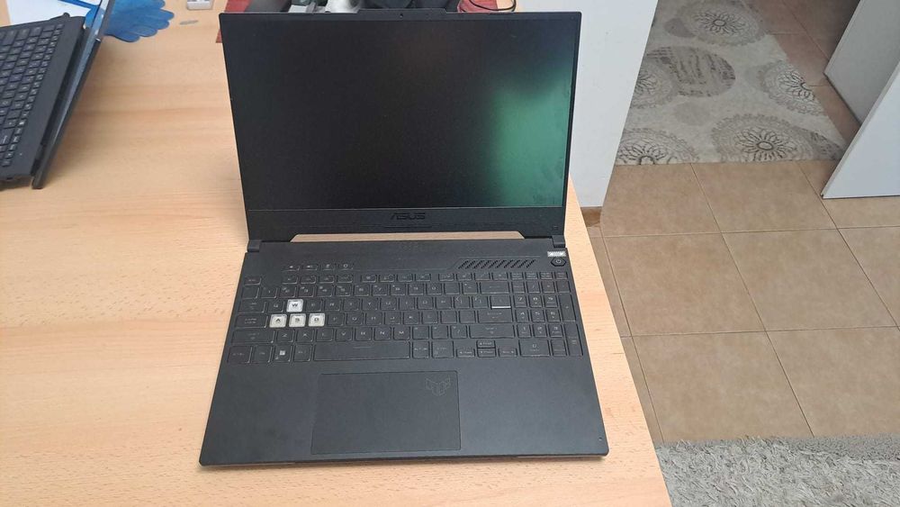Laptop Asus model FA507R