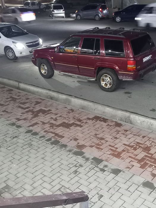 Jeep grand cheroke