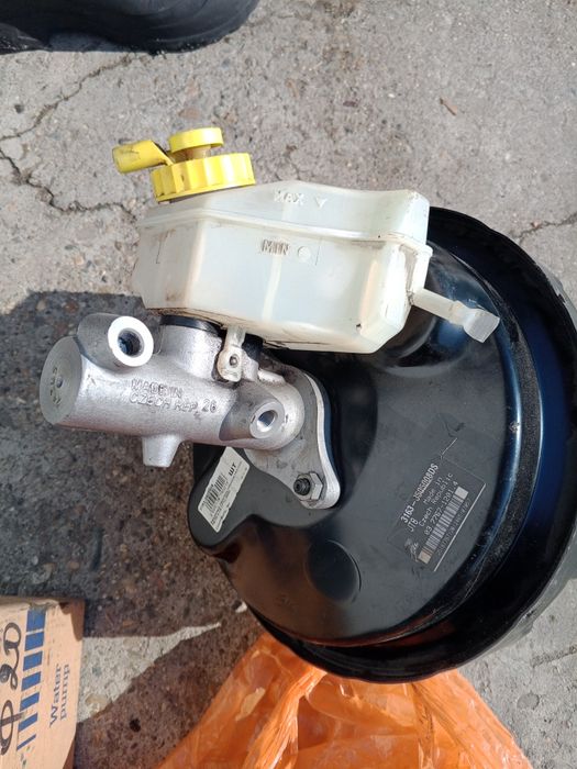 Раздатка ,помпа,тормозной вакум  УАЗ Патриот