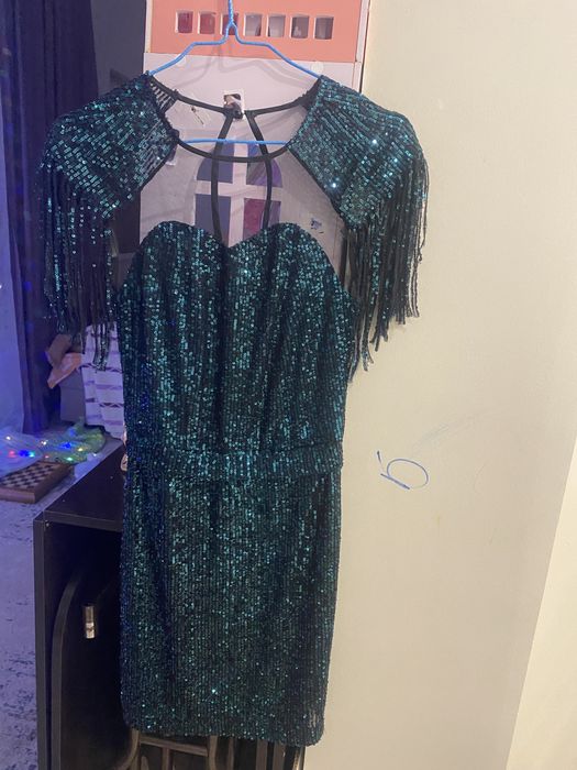 Платье новое , короткое