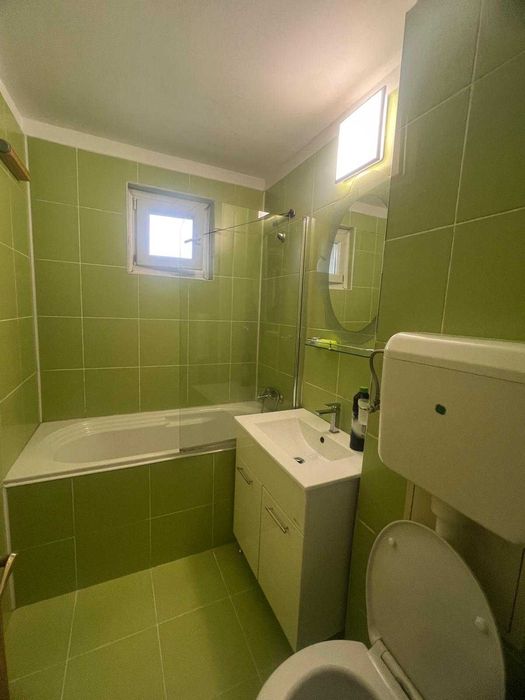 Particular vand apartament 3 camere zona Drumul Taberei