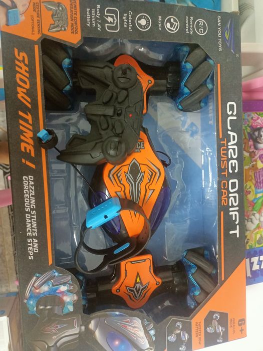 Робот машинка.  111 матор  от Mercedes