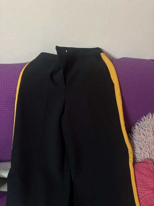 Vand pantalobi evazati, marimea xs