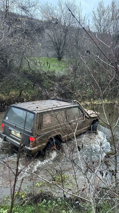 Jeep XJ Чероки 1.9 ТДИ