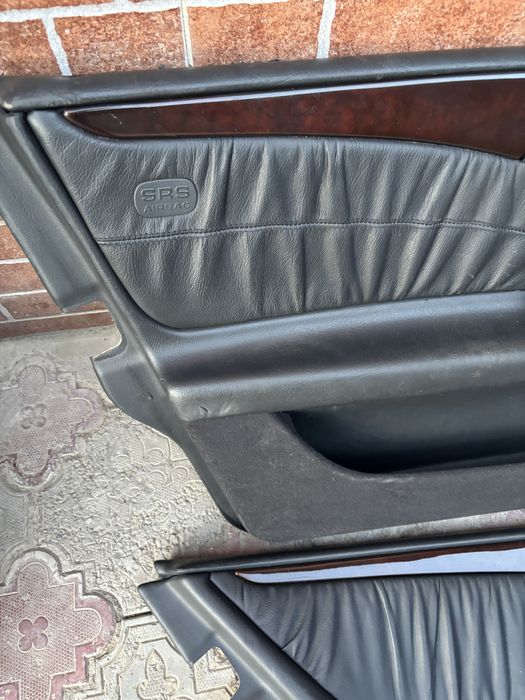 Дверные обшивки w210