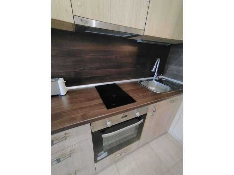 Продава се Двустаен апартамент в Варна, Цветен квартал - 63 кв.м за 2016 €/кв.м - Снимка #7