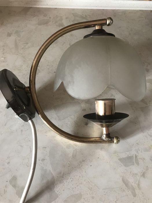 Настенный светильник