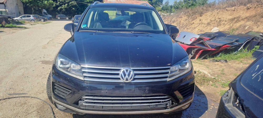 Piese VW Touareg 7P R-line 2015 motor 3.0 TDI Euro 6 cod CVVA , interior R-line , Bara fata R-line , faruri xenon , cutie automata cod PXP