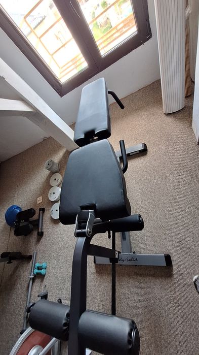 Vând aparat profesional extensii picioare BodySolid GLCE365,mărimea S