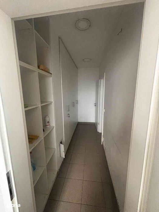Spatiu comercial show room