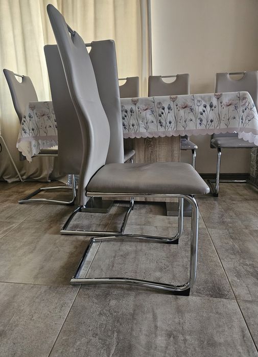 Кухненски столове