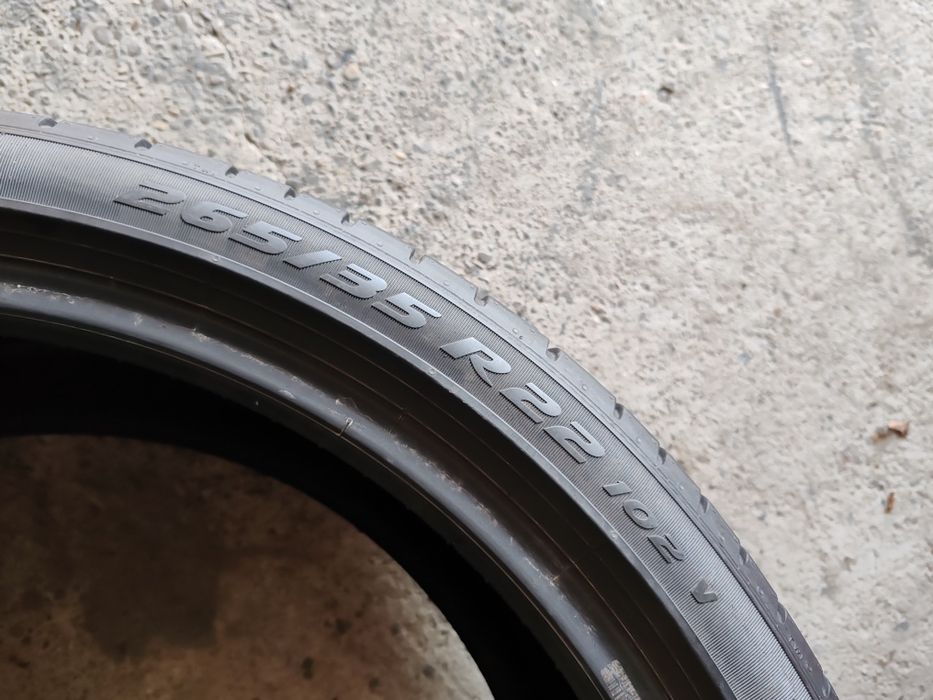 2 anvelope 265 35 22