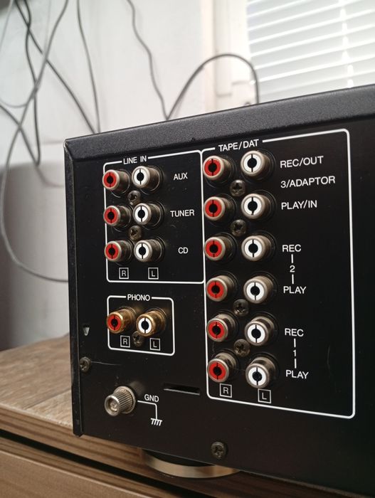 Усилвател KENWOOD KA-5010