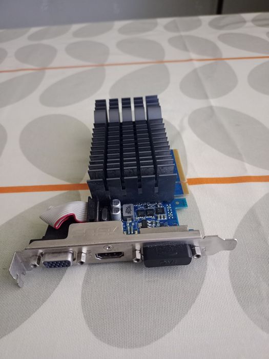 Видеокарта gt710