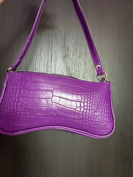 Лилава чанта за лятото