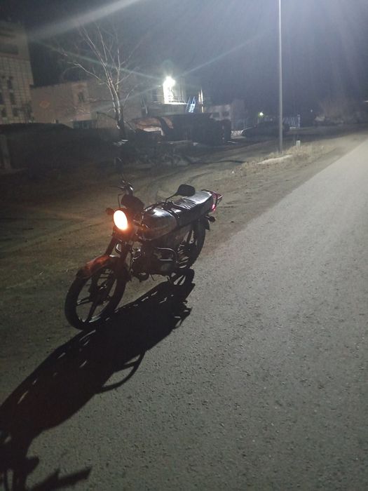 Мотоцикл Рейсер 110