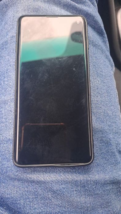 Самсунг S10 б/у для индрайвера